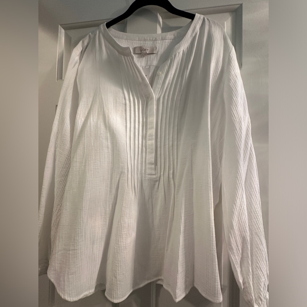 LOFT white long sleeved top